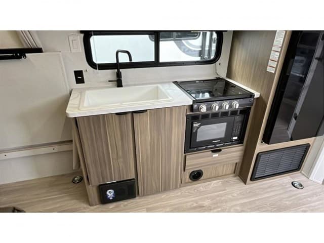 2026 Forest River 2026 Forest River Salem Fsx Toy Hauler - thumbnail 10