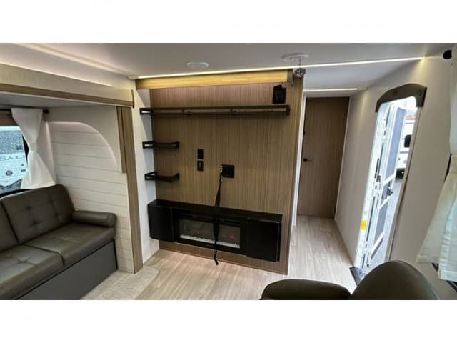 2026 Forest River 2026 Forest River Salem FSX - thumbnail 15