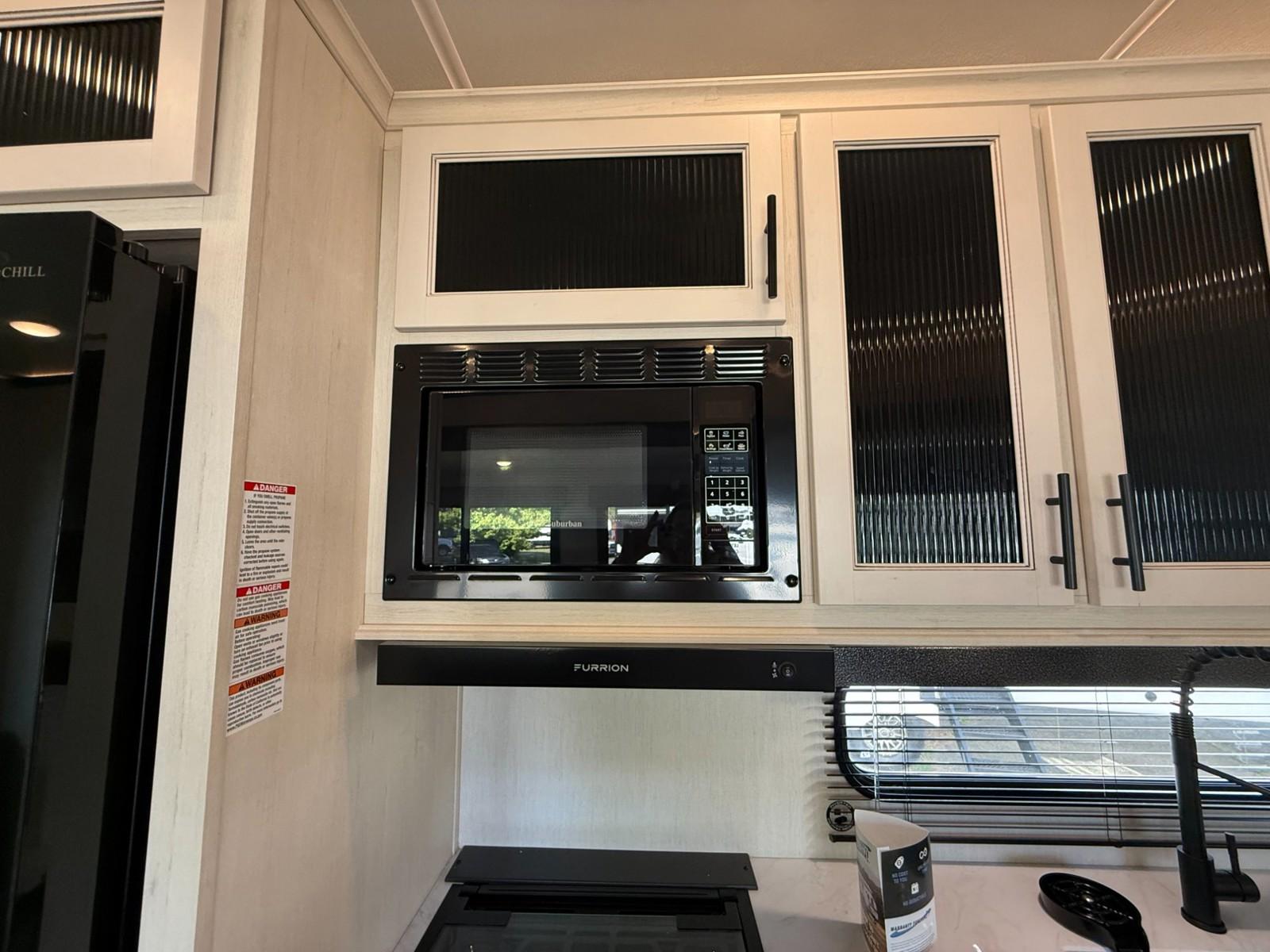 2025 Forest River 2025 Forest River Sabre - thumbnail 10