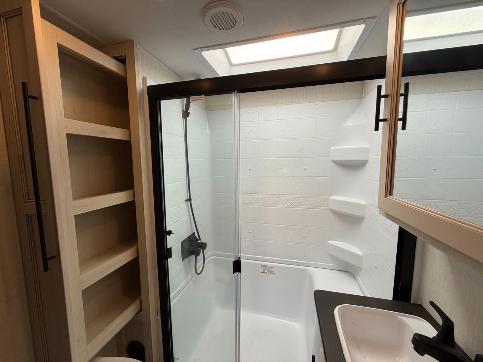 2025 Forest River 2025 Forest River Sabre - thumbnail 20