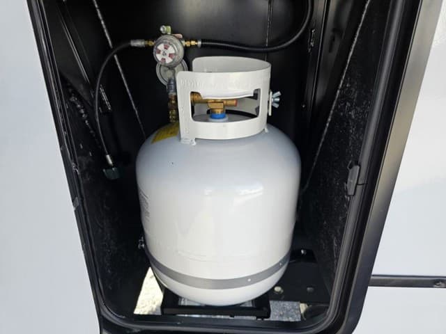 2026 Forest River 2026 Forest River Sabre - thumbnail 17