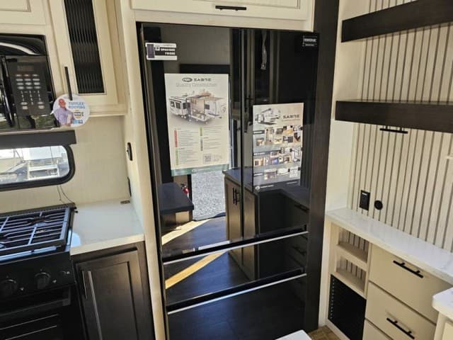 2026 Forest River 2026 Forest River Sabre - thumbnail 29