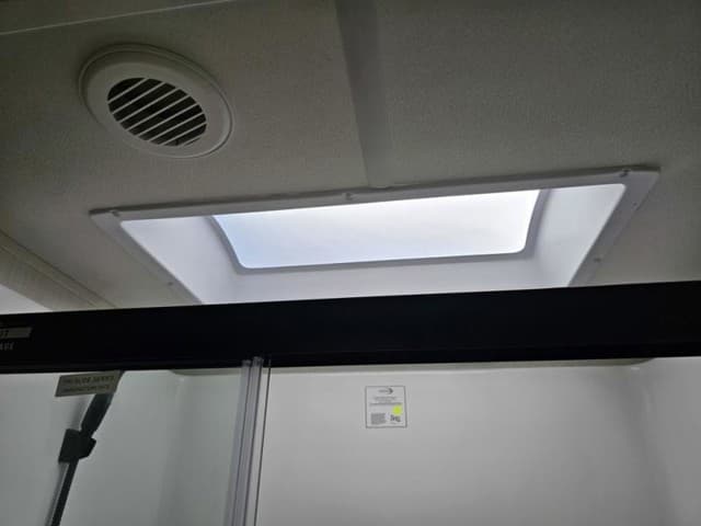 2026 Forest River 2026 Forest River Sabre - thumbnail 44