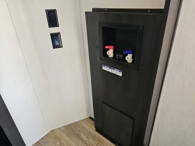 2026 Forest River 2026 Forest River Sabre - thumbnail 48