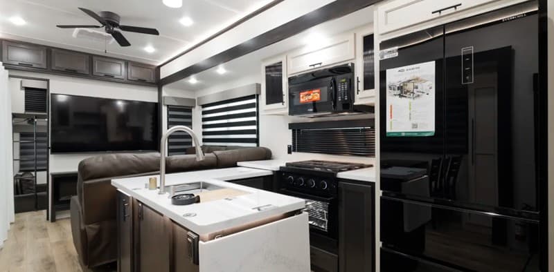 2026 Forest River 2026 Forest River Sabre - thumbnail 56