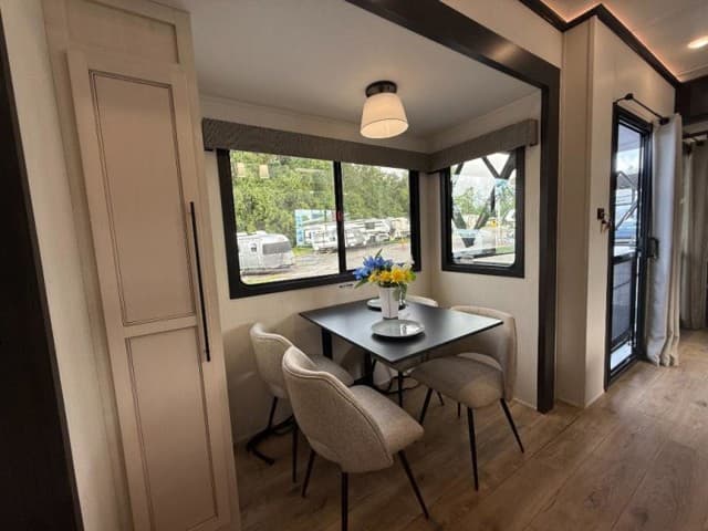 2026 Forest River 2026 Forest River Sabre - thumbnail 18