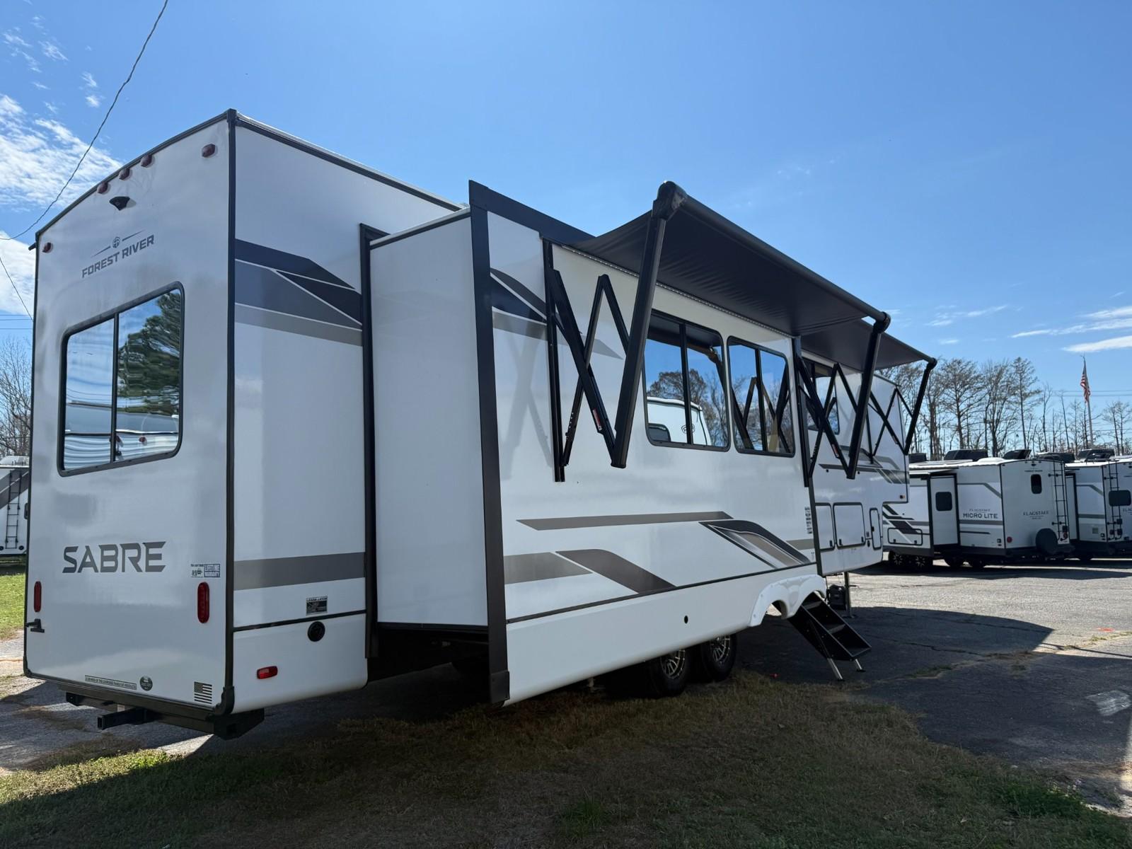 2026 Forest River 2026 Forest River Sabre - thumbnail 39