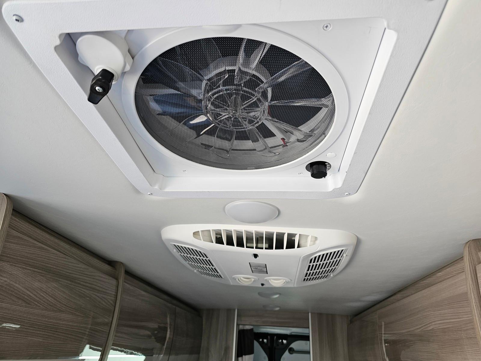 2026 Thor Motor Coach 2026 Thor Motor Coach Sequence - thumbnail 23