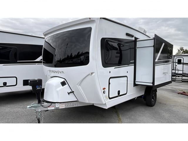 2026 Grand Design 2026 Grand Design Serenova - thumbnail 3