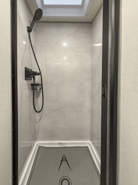 2026 Grand Design 2026 Grand Design Serenova - thumbnail 27