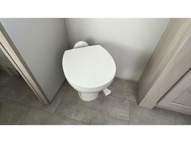 2025 Grand Design 2025 Grand Design Solitude - thumbnail 20