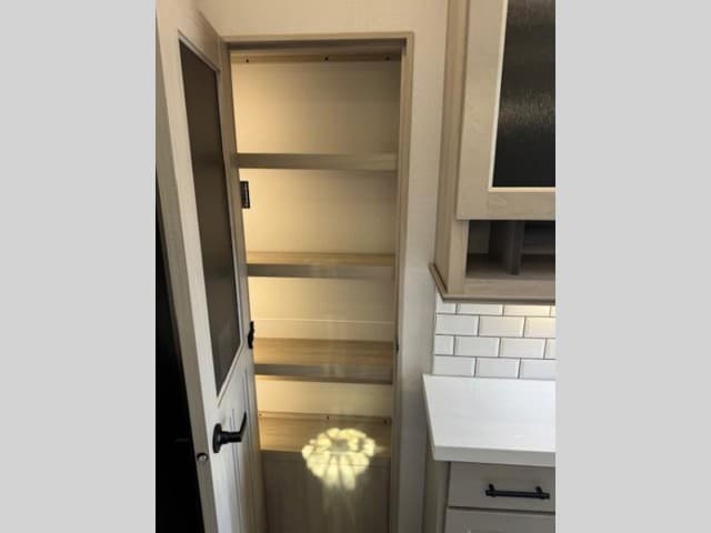 2026 Grand Design 2026 Grand Design Solitude - thumbnail 11