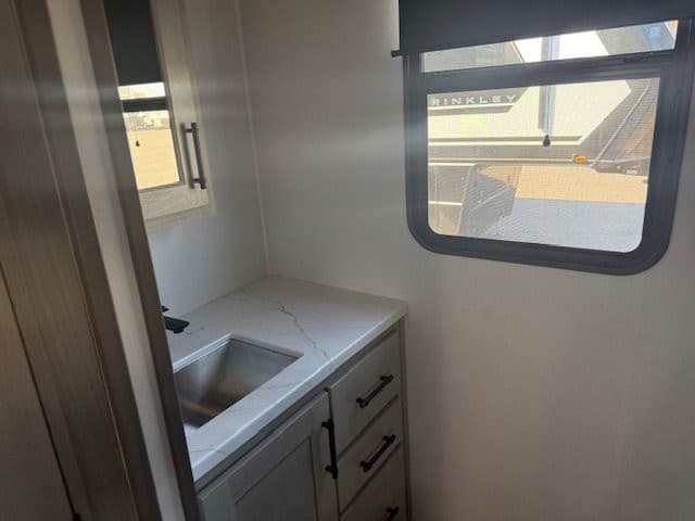 2026 Grand Design 2026 Grand Design Influence - thumbnail 20