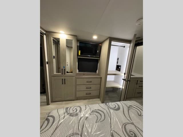 2026 Grand Design 2026 Grand Design Influence - thumbnail 25