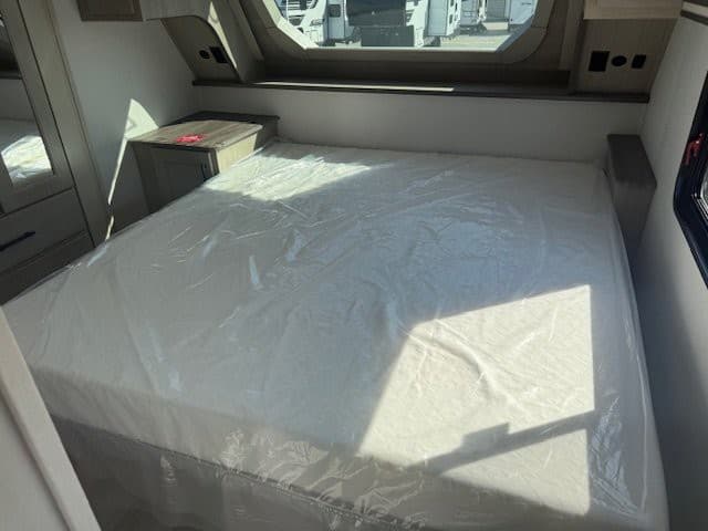 2026 Grand Design 2026 Grand Design Influence - thumbnail 28