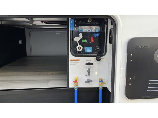 2026 Grand Design 2026 Grand Design Influence - thumbnail 8