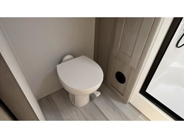 2026 Grand Design 2026 Grand Design Influence - thumbnail 20