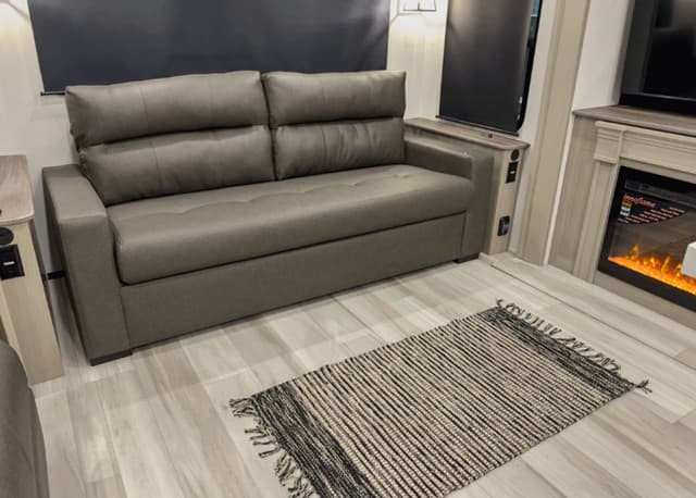 2026 Grand Design 2026 Grand Design Influence - thumbnail 25