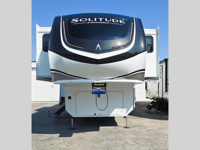 2026 Grand Design 2026 Grand Design Solitude - thumbnail 3