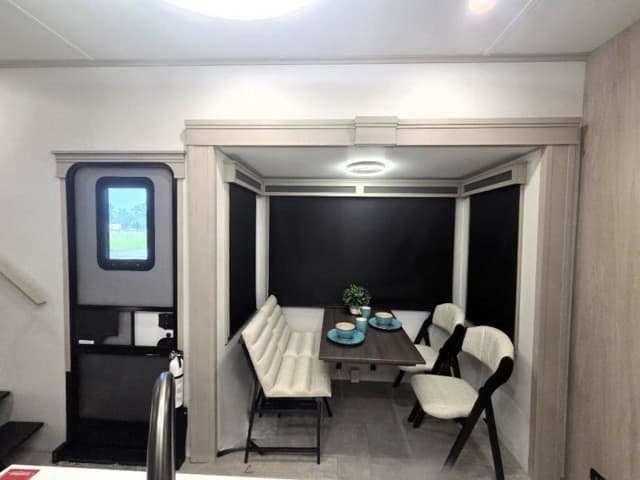 2026 Grand Design 2026 Grand Design Solitude - thumbnail 10