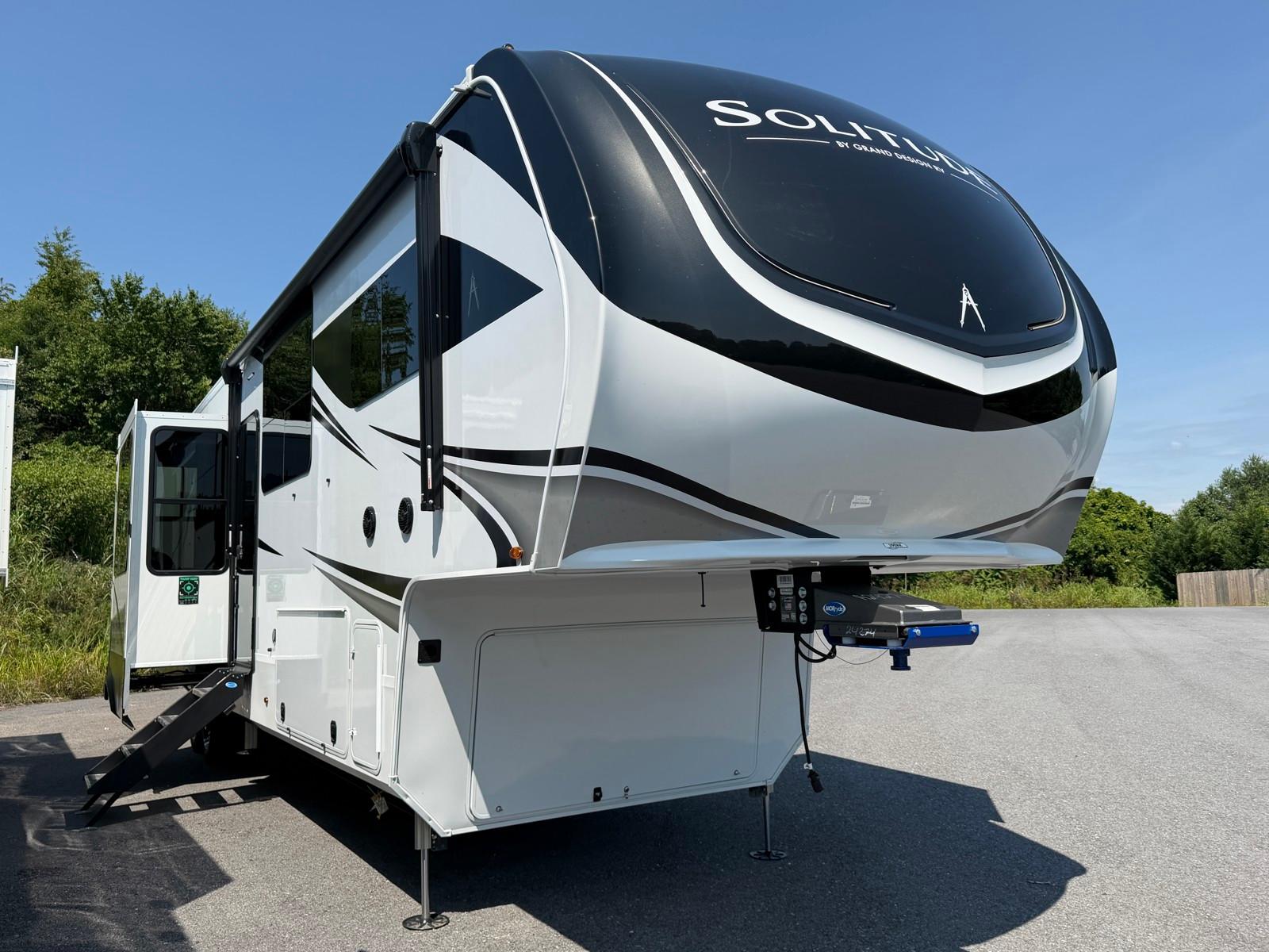 2027 Grand Design Solitude 390RK