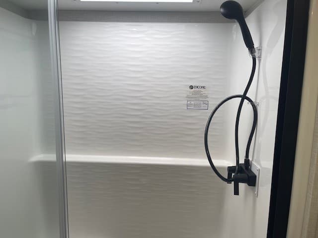 2026 Venture RV 2026 Venture RV Sporttrek Touring Edition - thumbnail 19