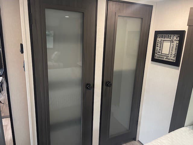 2026 Venture RV 2026 Venture RV Sporttrek Touring Edition - thumbnail 22