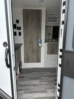 2025 Travel Lite 2025 Travel Lite Rove Lite - thumbnail 10