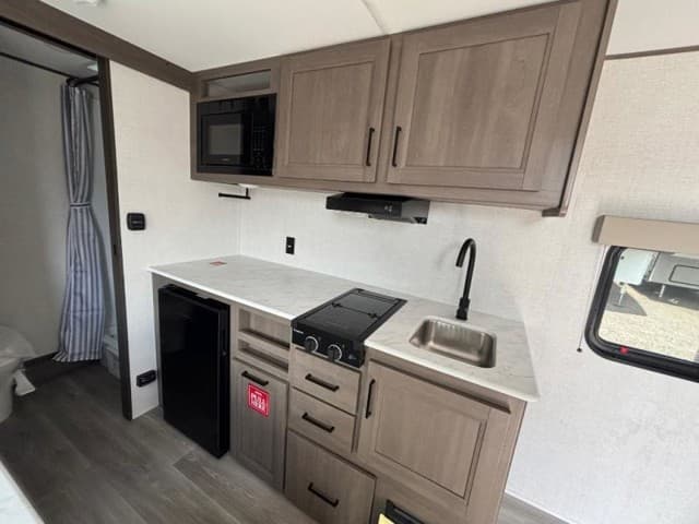 2026 Grand Design 2026 Grand Design Transcend One - thumbnail 9