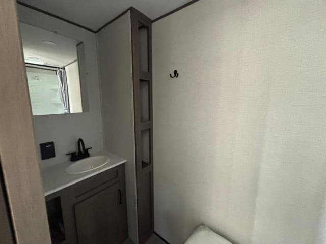 2026 Grand Design 2026 Grand Design Transcend One - thumbnail 12