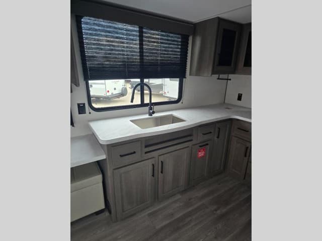 2026 Grand Design 2026 Grand Design Transcend - thumbnail 17