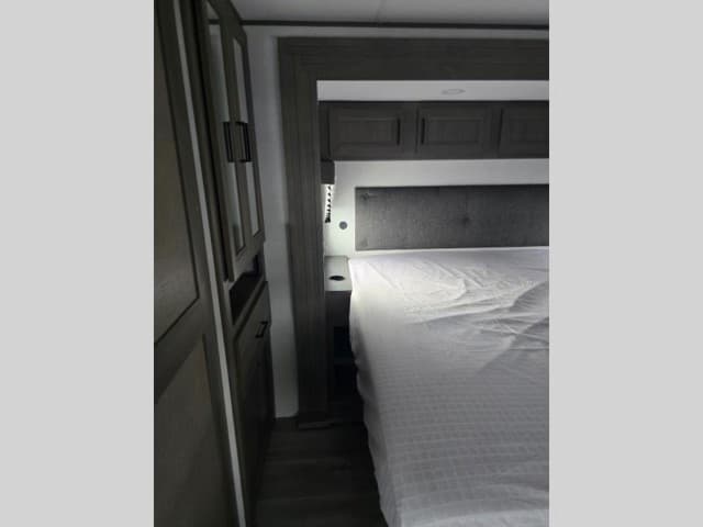 2026 Grand Design 2026 Grand Design Transcend - thumbnail 32