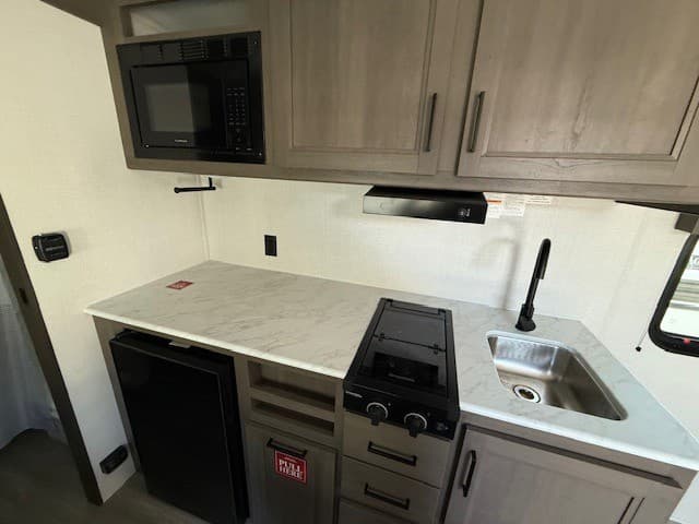 2026 Grand Design 2026 Grand Design Transcend One - thumbnail 9