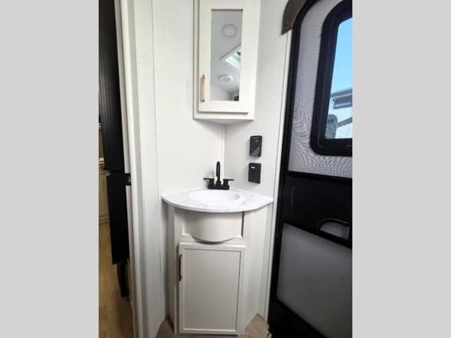 2026 Grand Design 2026 Grand Design Transcend Xplor - thumbnail 13