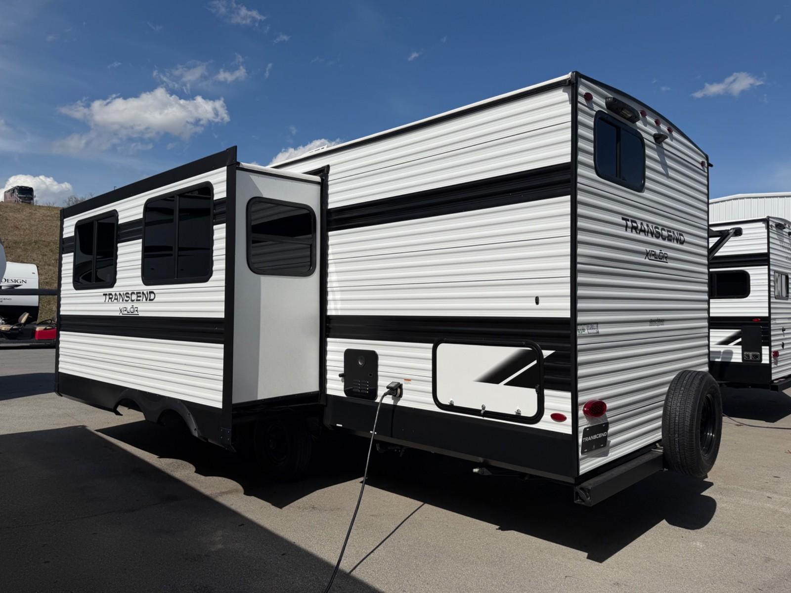 2026 Grand Design 2026 Grand Design Transcend Xplor - thumbnail 4