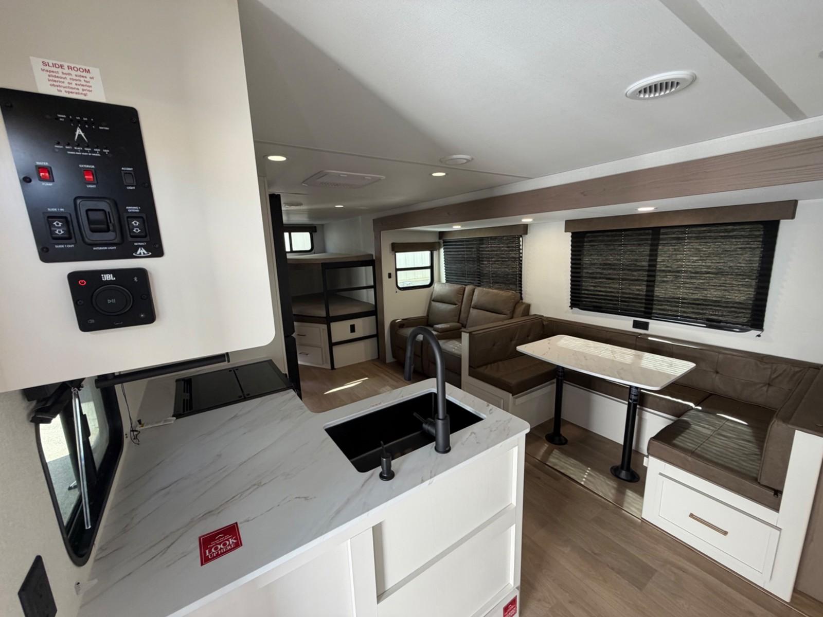 2026 Grand Design 2026 Grand Design Transcend Xplor - thumbnail 9