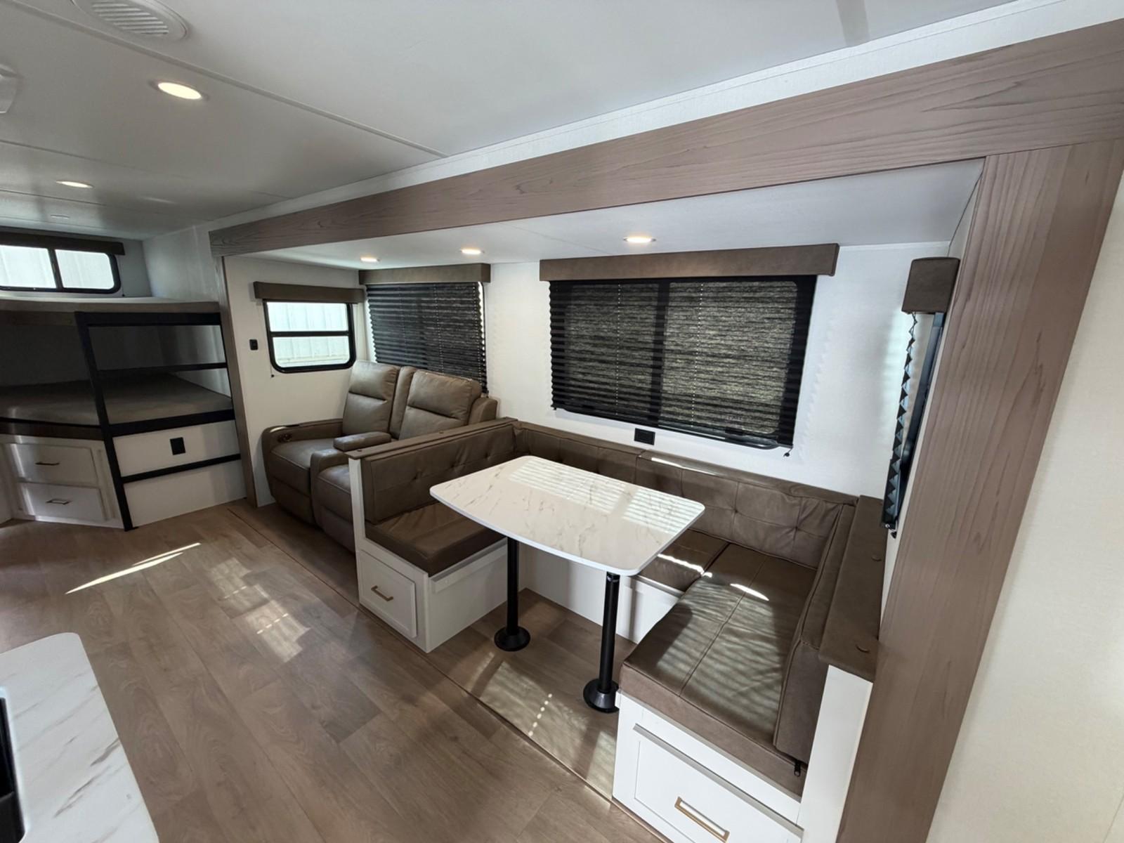 2026 Grand Design 2026 Grand Design Transcend Xplor - thumbnail 10