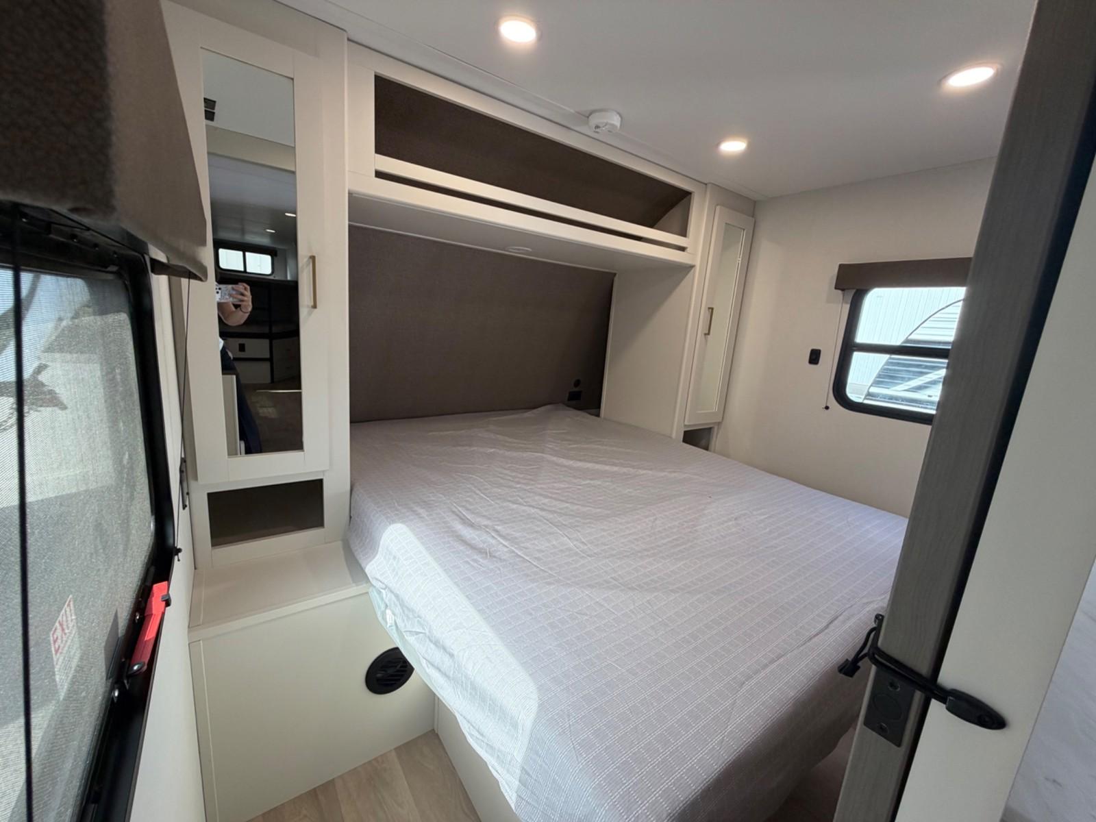 2026 Grand Design 2026 Grand Design Transcend Xplor - thumbnail 16