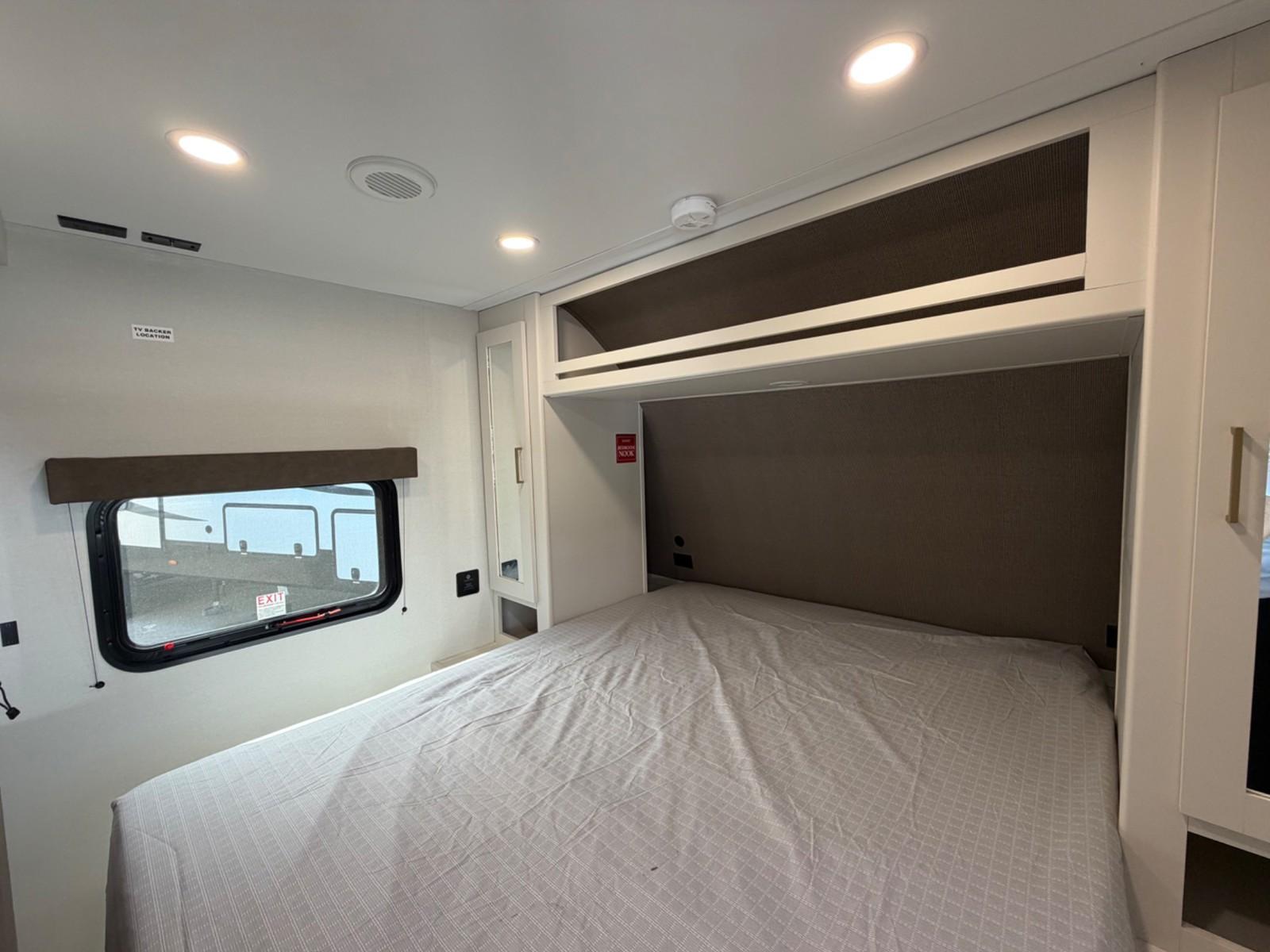 2026 Grand Design 2026 Grand Design Transcend Xplor - thumbnail 17