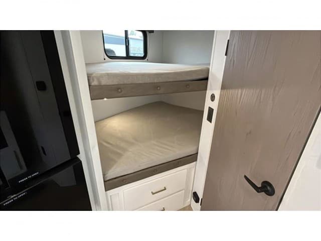 2026 Grand Design 2026 Grand Design Transcend One - thumbnail 14