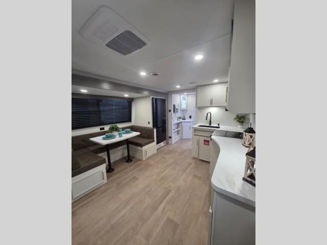 2026 Grand Design 2026 Grand Design Transcend - thumbnail 6