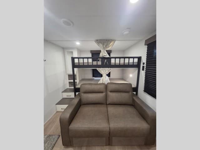 2026 Grand Design 2026 Grand Design Transcend - thumbnail 7