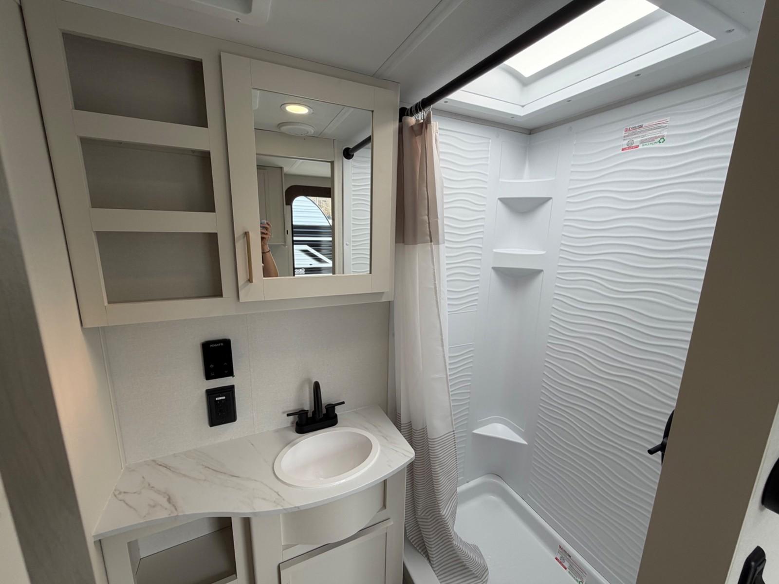 2026 Grand Design 2026 Grand Design Transcend Xplor - thumbnail 17