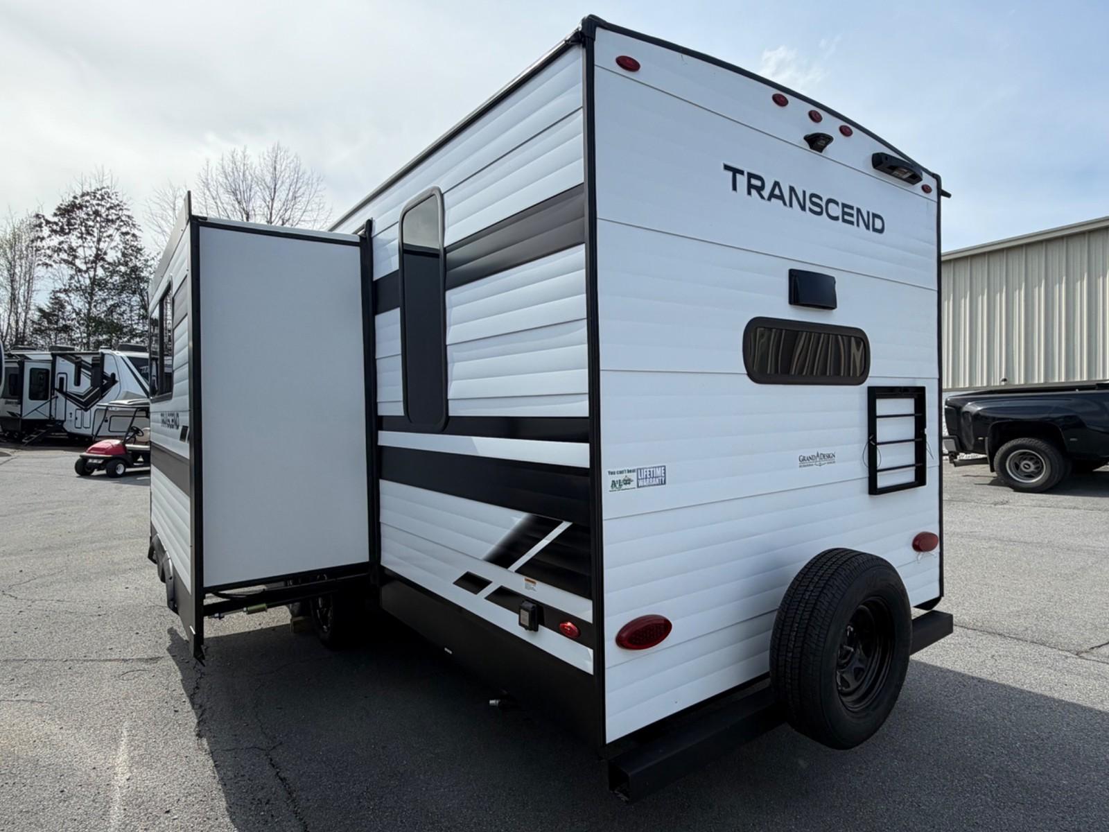 2026 Grand Design 2026 Grand Design Transcend - thumbnail 4