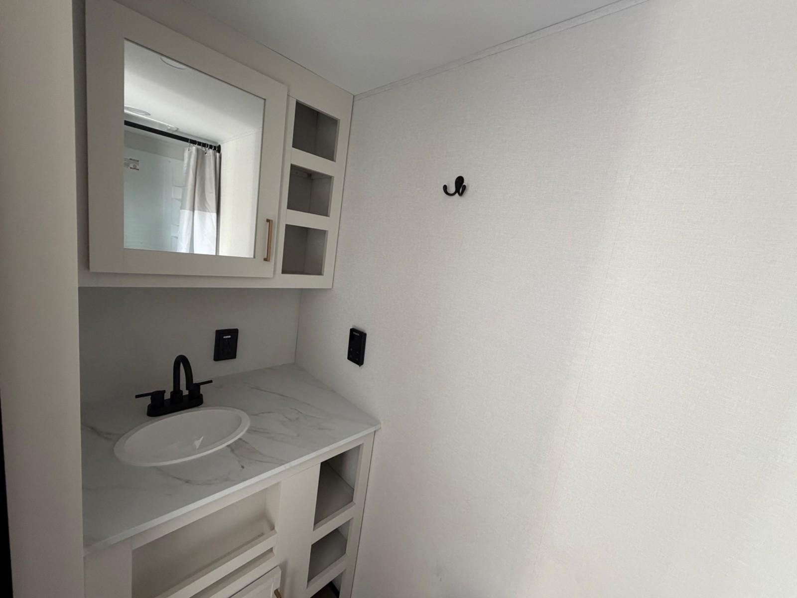 2026 Grand Design 2026 Grand Design Transcend One - thumbnail 15