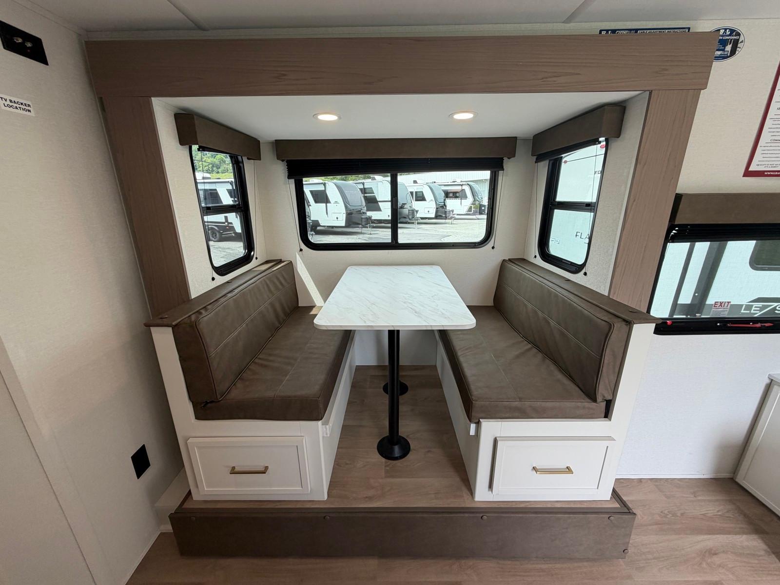 2027 Grand Design 2027 Grand Design Transcend One - thumbnail 14