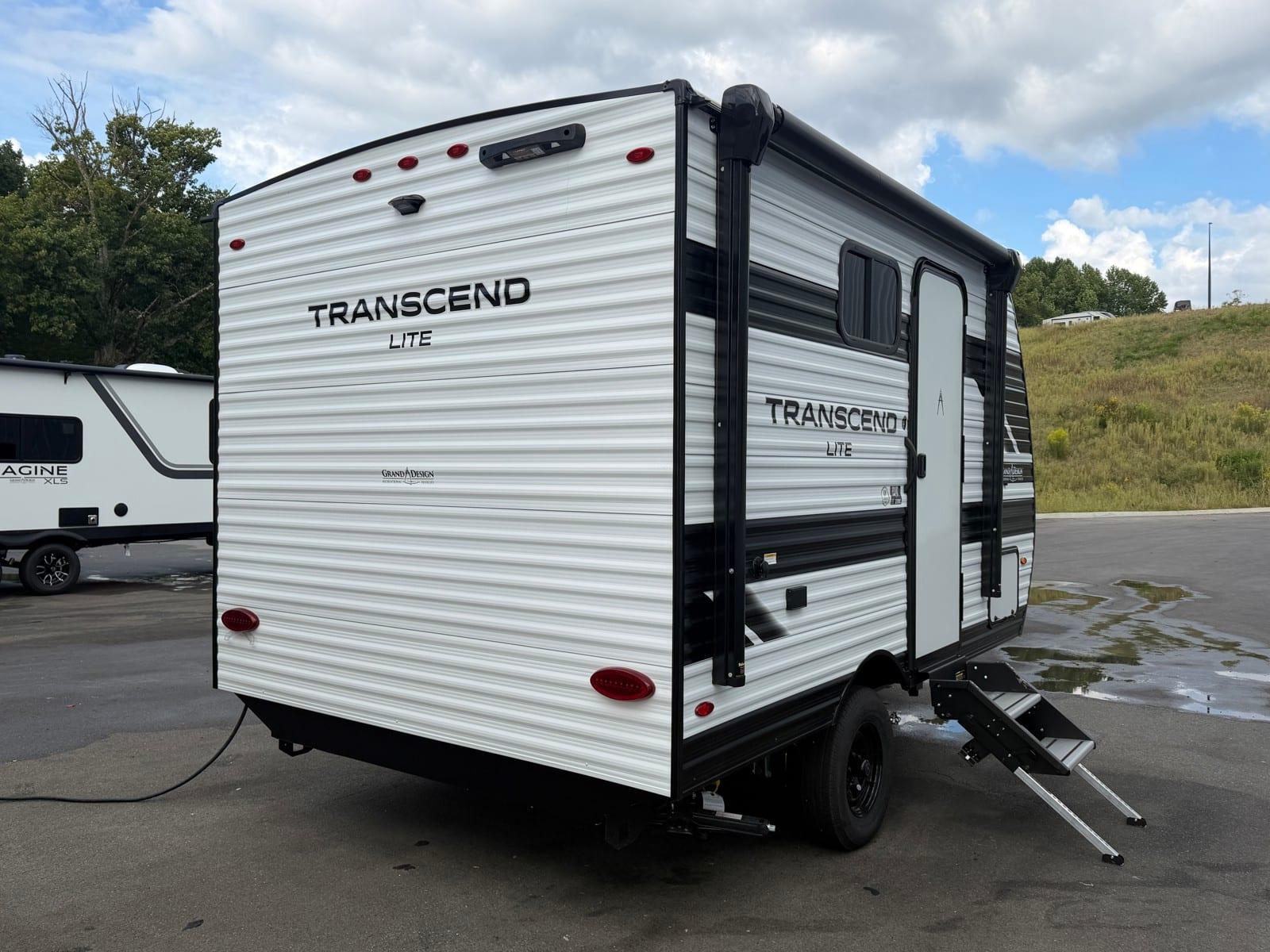 2027 Grand Design 2027 Grand Design Transcend Lite - thumbnail 5