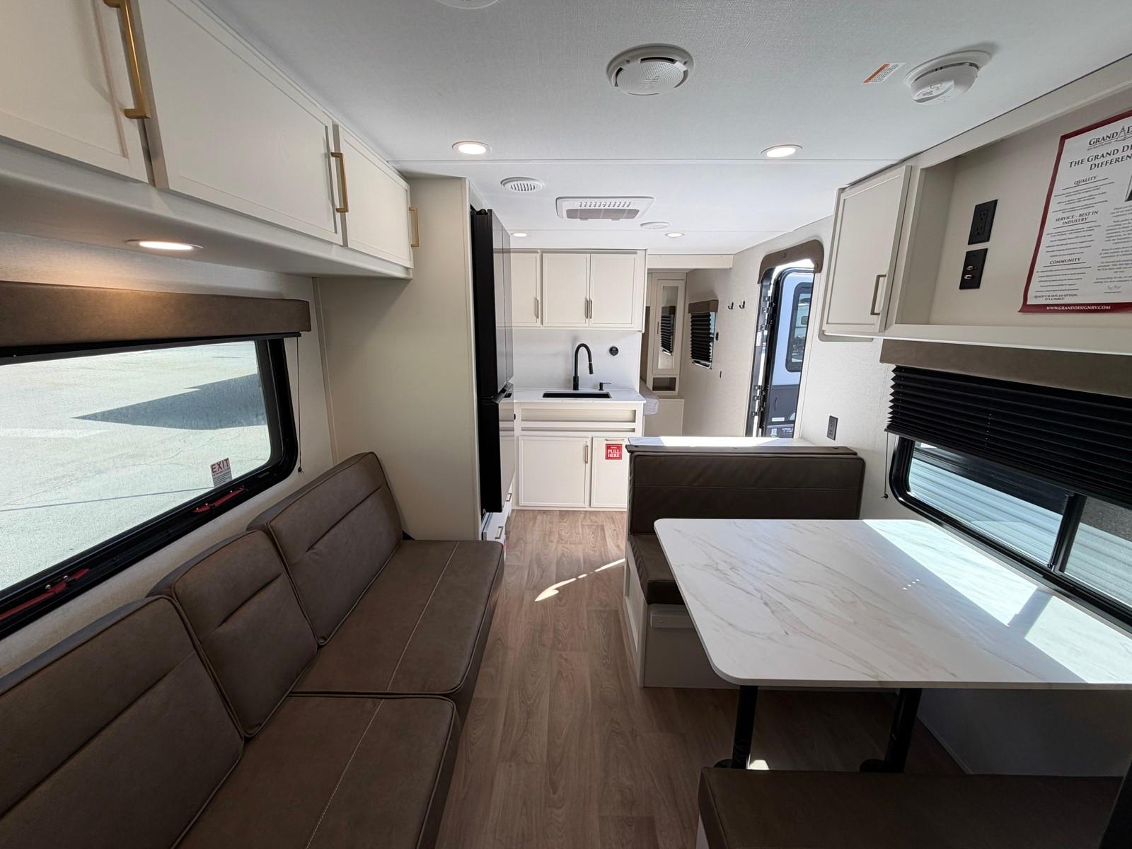 2027 Grand Design 2027 Grand Design Transcend Xplor - thumbnail 17