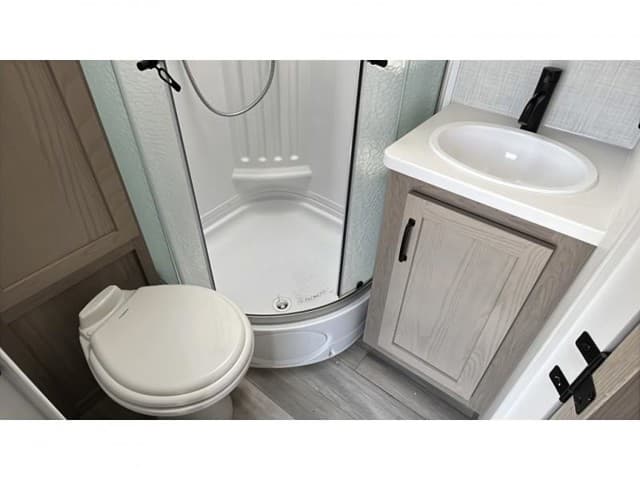 2024 Forest River 2024 Forest River Rockwood Mini Lite - thumbnail 18