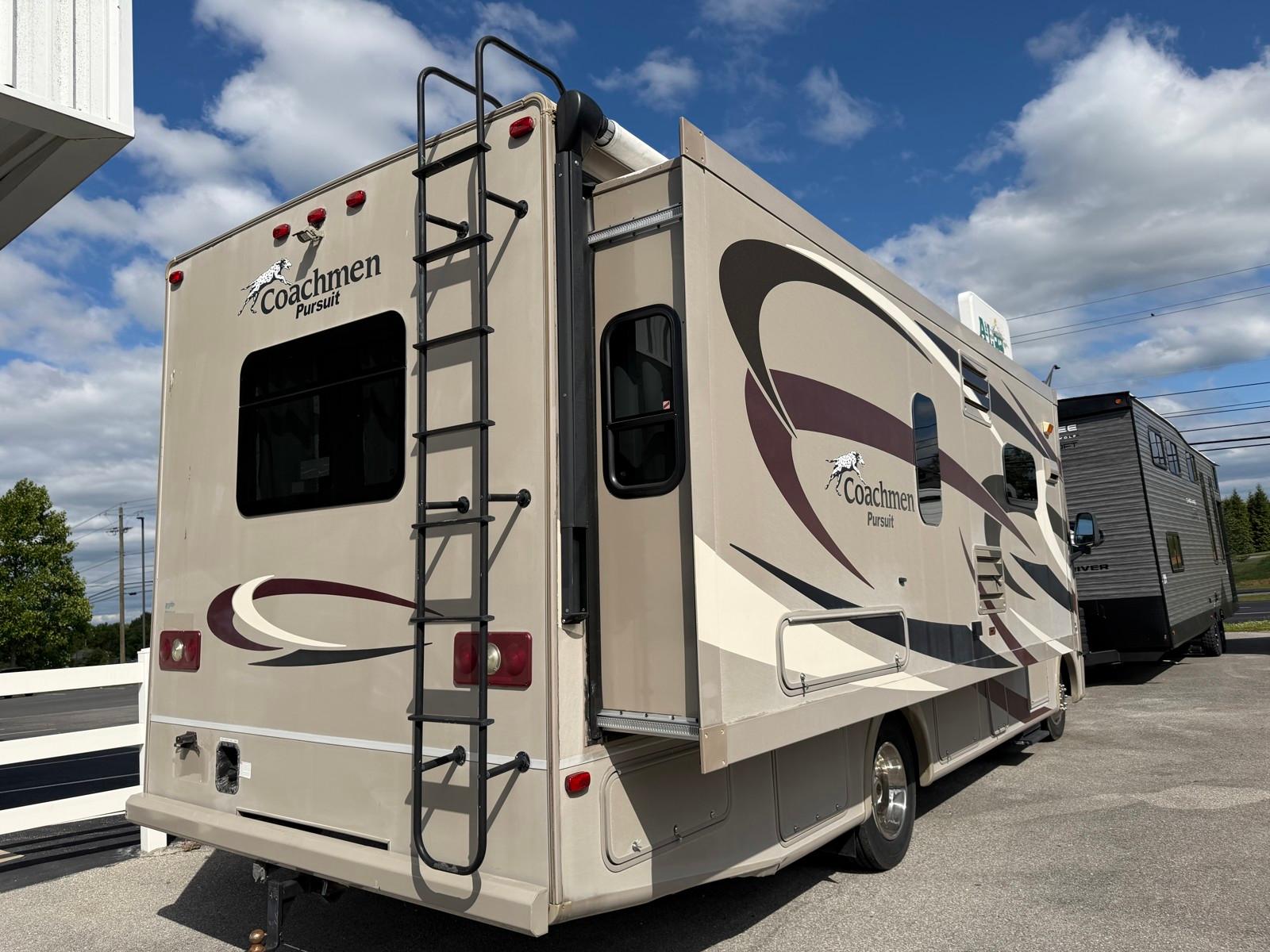 2015 Coachmen 2015 Coachmen Pursuit - thumbnail 5